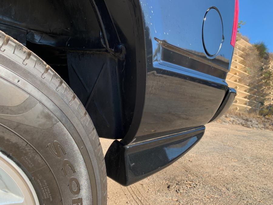 Детали экстерьера Chevrolet Tahoe Limited (GMT840) 2000 года  (фото 67 из 233)